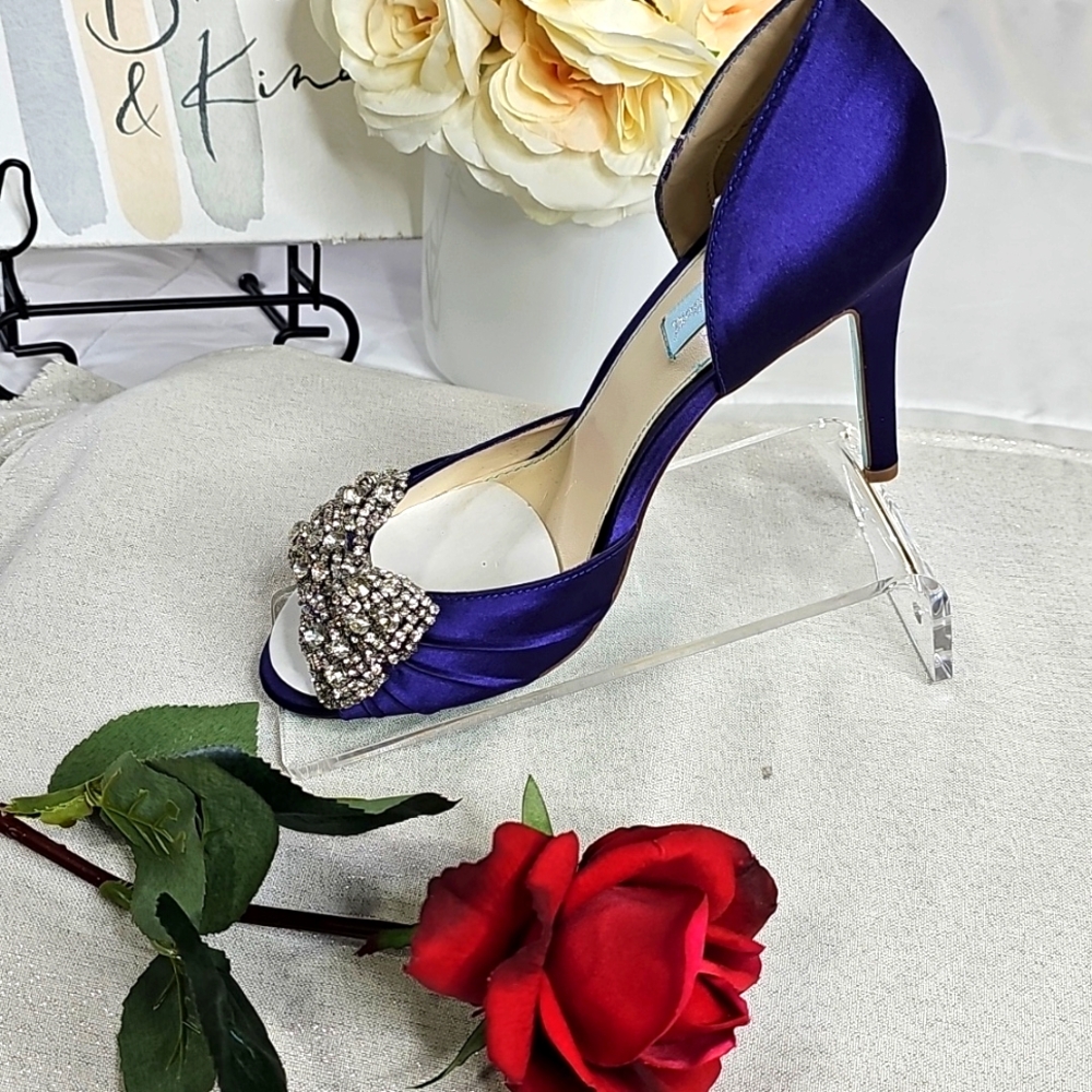 Betsey Johnson Purple Stiletto Heels Elegant Wear Office Wear Career Wedding - Picture 15 of 17